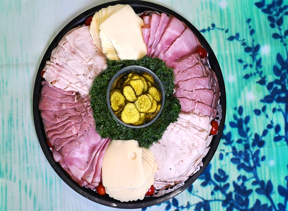 Deluxe Meat & Cheese Lovers Tray