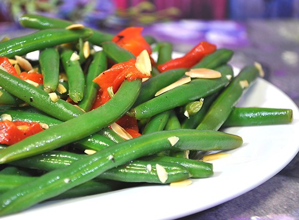 Green Bean Almondine - Item # 766 - Dave's Fresh Marketplace Catering RI